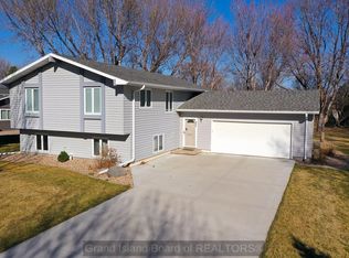 2811 Fort Worth Ave, Grand Island, NE 68803