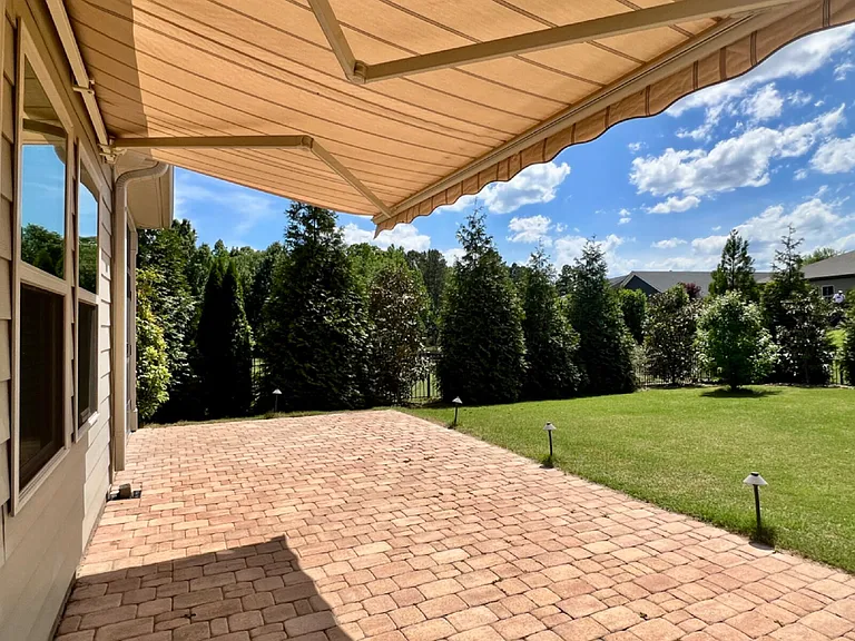 2108 Poplar Ridge Dr — Photo 33