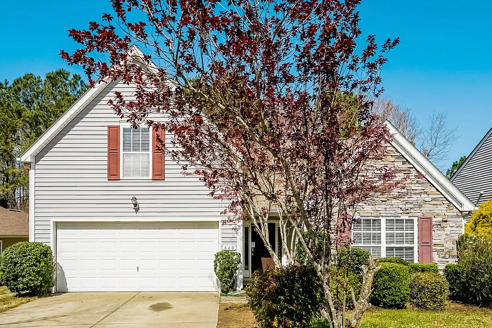 4 bed, 3.0 bath, 1946 sqft, $1,835 — Photo 1