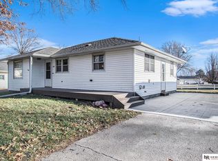 230 9th St, Adams, NE 68301