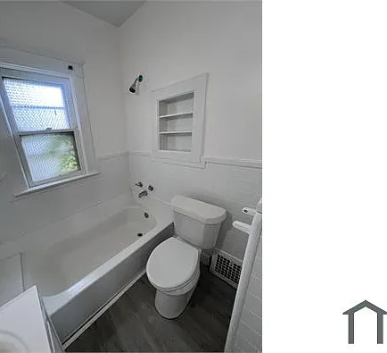 2778 E 126th St #1 — Photo 11