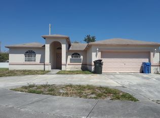 3279 NW 43rd Pl, Oakland Park, FL 33309