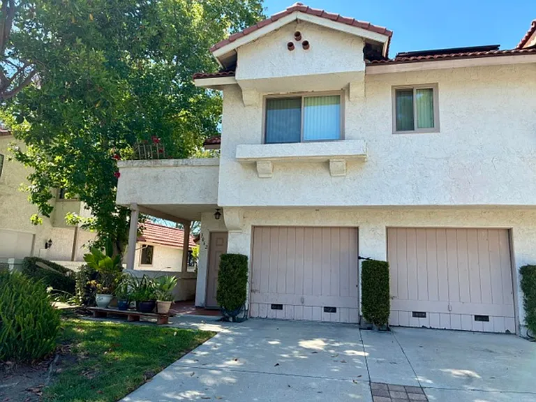 3060 Avenida Christina — Photo 9