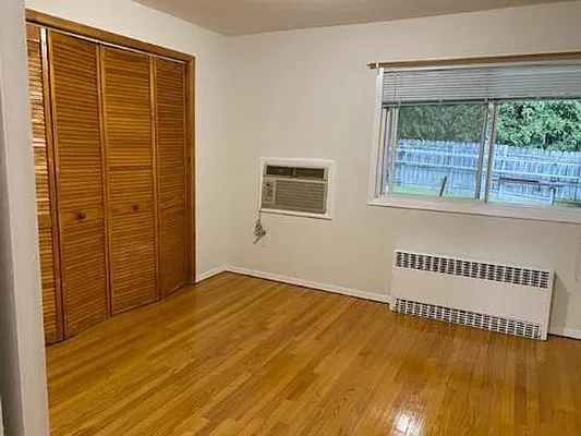 Rented by Alexander C. Lerner, LREB | media 11