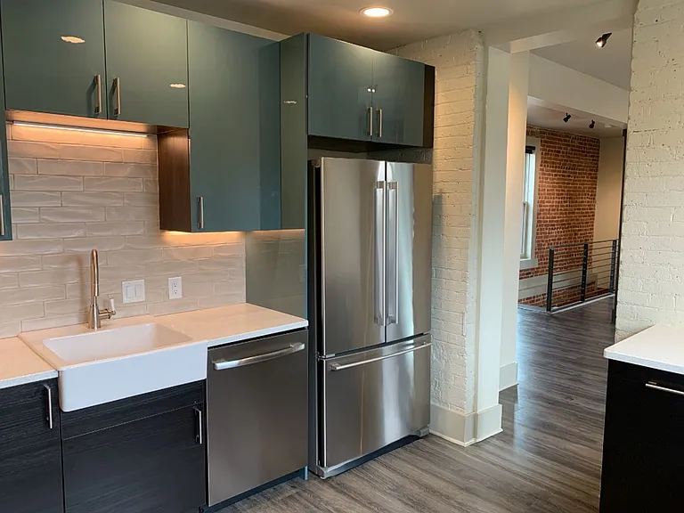 2531 Curtis St #2 — Photo 11