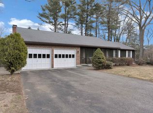 5 Juniper Rd, North Hampton, NH 03862