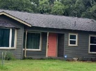 1113 Carpenter St, Azle, TX 76020