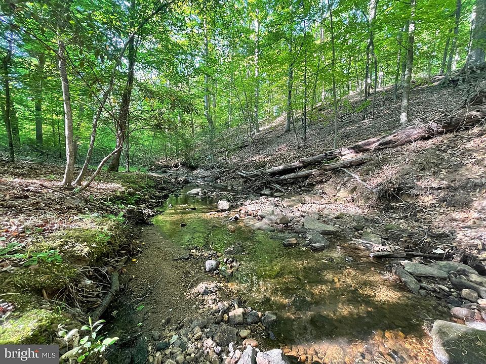 1st image of 3 Deer Mountian Rd