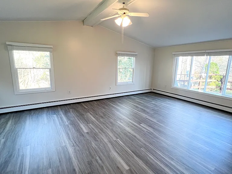 Viewing the living room entrance from the kithen.