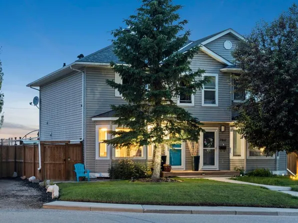 7865 E 24th St SE, Calgary, AB T2C 0Z2