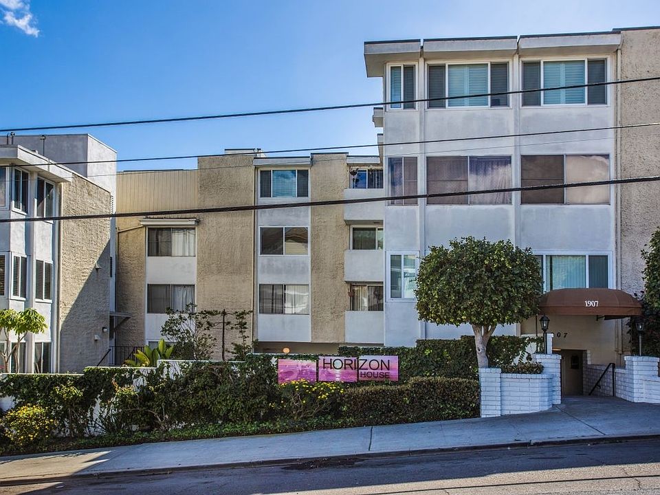 1st image of 1907 Robinson Ave Unit 301