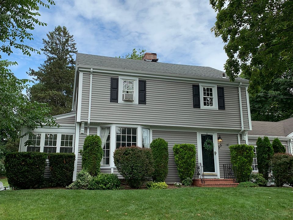 55 Beamis Ave, Cumberland, RI 02864 Zillow