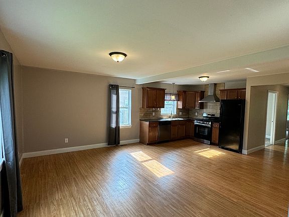 2nd image of 103 Sawyer Ave #1