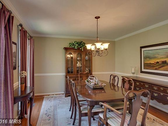 4th image of 11871 Troika Ct