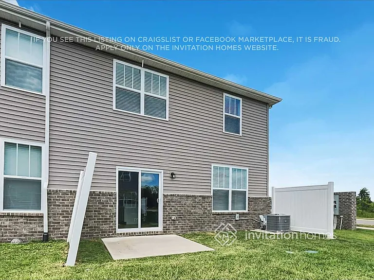 786 Mickelson Way — Photo 19