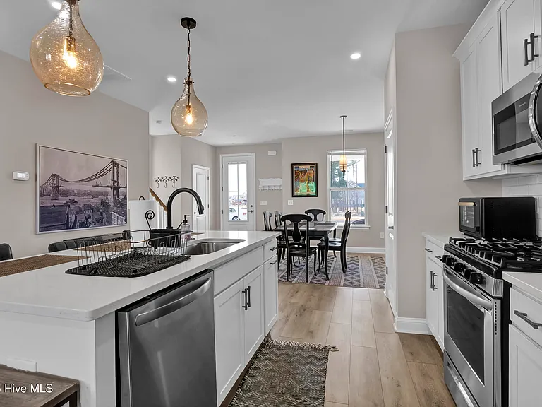 5201 Frying Pan Row — Photo 7