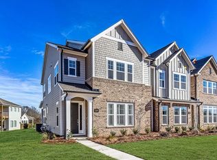13118 Kornegy Dr, Charlotte, NC 28277