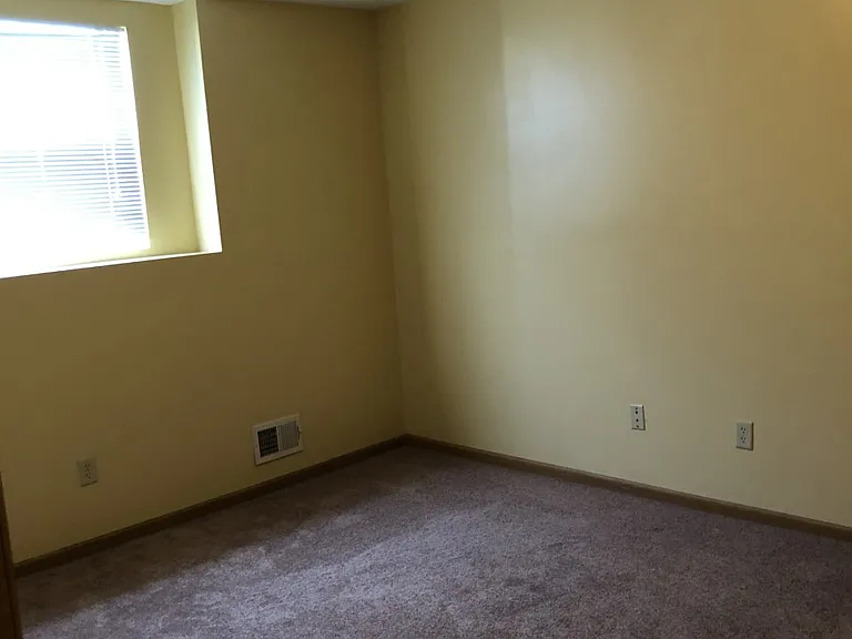 411 Boggs Ave #1 — Photo 9