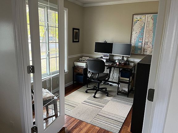 3rd image of 13 James Rd
