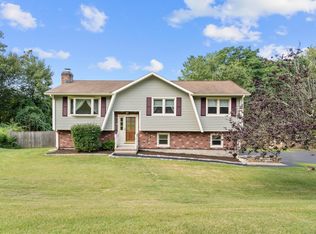 8 Birchwood Rd, Seymour, CT 06483