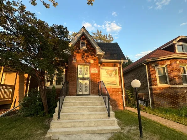 10015 S Princeton Ave, Chicago, IL 60628