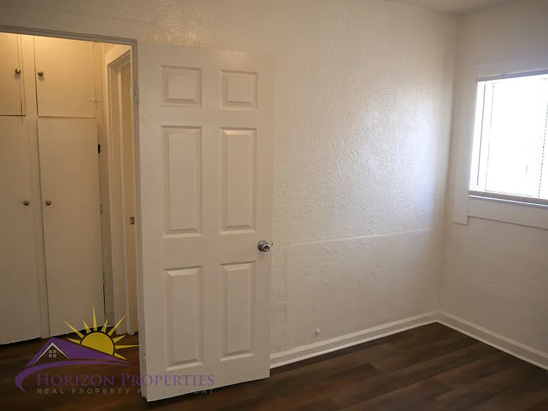 4111 32nd St — Photo 15