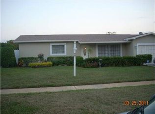 3098 Angler Dr, Delray Beach, FL 33445