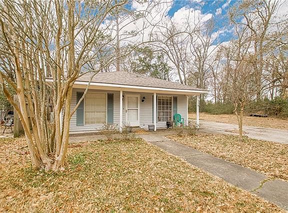 3rd image of 119 Marley Dr