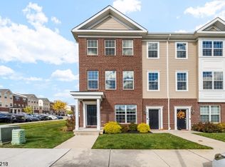 201 Kramer Ct, Florence, NJ 08518