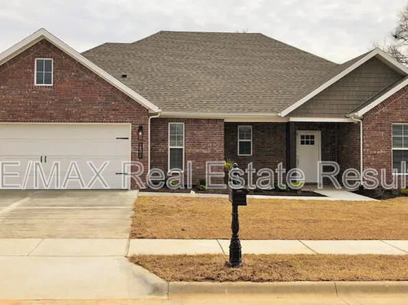 1713 Tracey Rd, Pea Ridge, AR 72751