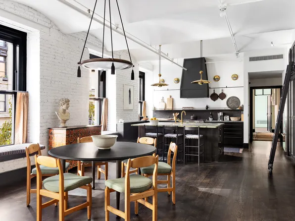 682 Broadway image 1 of 22