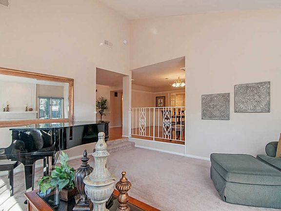 5th image of 10565 Atrium Dr