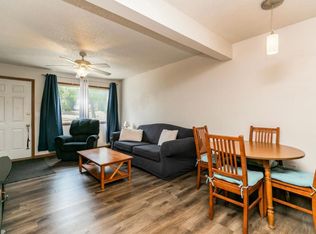 404 N Iowa St UNIT 3, Solon, IA 52333