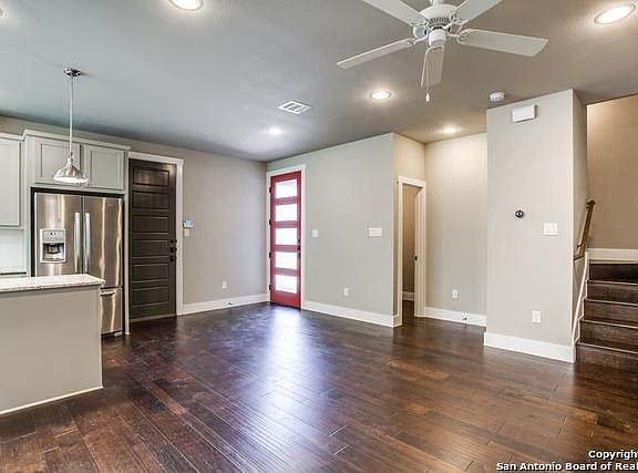 2nd image of 256 Claremont Ave