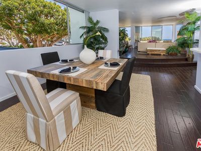 17350 W Sunset Blvd APT 201, Pacific Palisades, CA, 90272