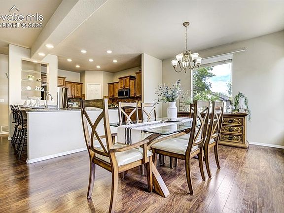 5th image of 4891 Tawny Ridge Dr