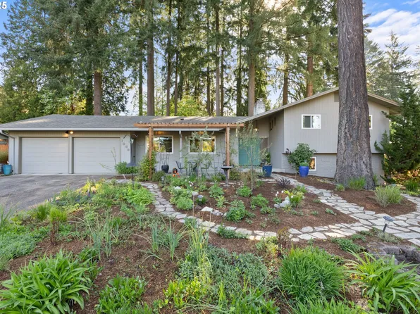 1386 SE 37th Ave, Hillsboro, OR 97123