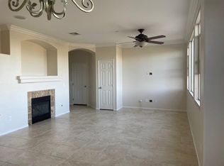 4082 Peninsula Dr, Carlsbad, CA 92010