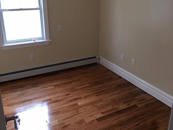 4th image of 135-18 Laurelton Queens New York