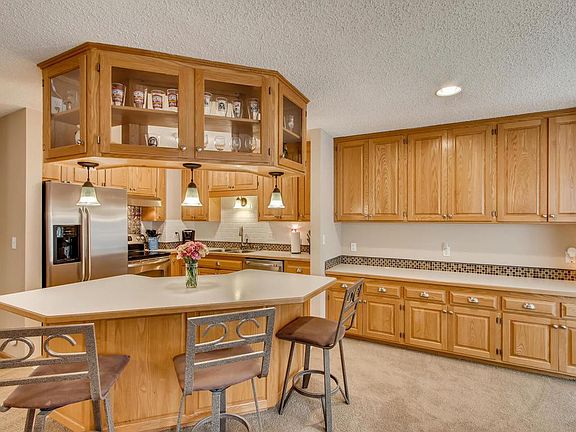 5th image of 289 W Eagle Lake Dr