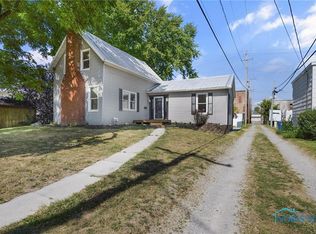 106 E Dixon St, Forest, OH 45843