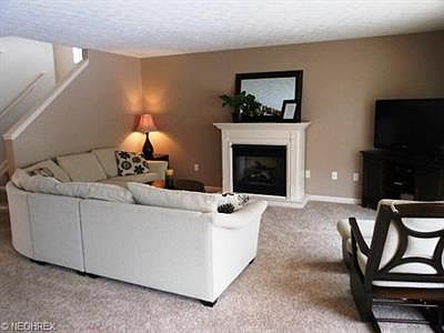 4th image of 431 Carrington Ln