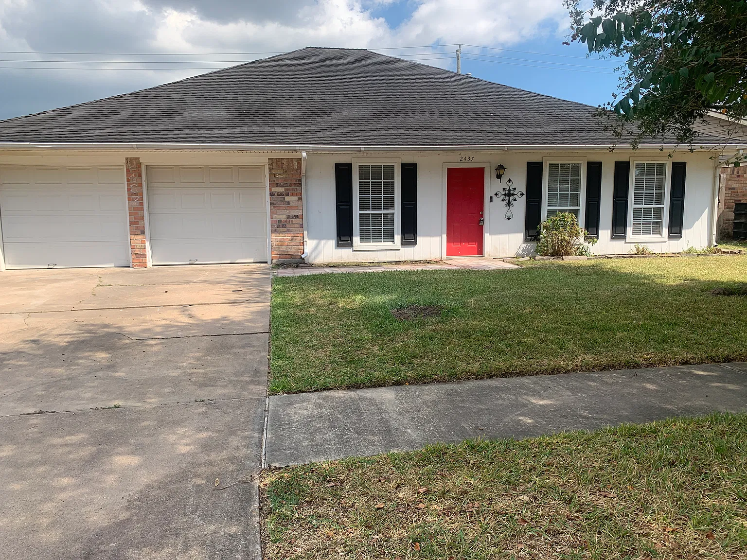4 bed, 2161 sqft, $2,250 — Photo 1