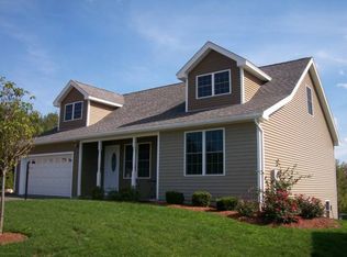 31 Daffodil Dr, Loudon, NH 03307