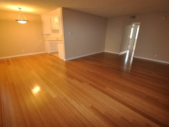 Similar Apartment Shown