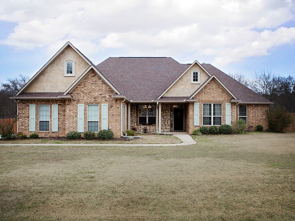 1st image of 108 Silverhill Dr