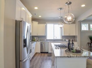 5607 Makovich Pl, Gig Harbor, WA 98335
