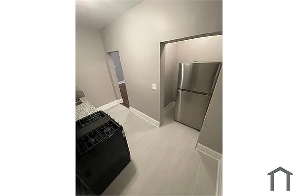 11023 S Vernon Ave #1D photo 1