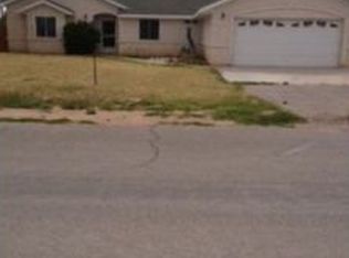 101 Lester Ave, Overton, NV 89040