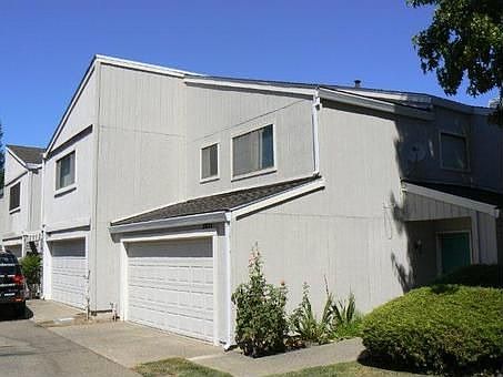 1st image of 7809 Wren Ln